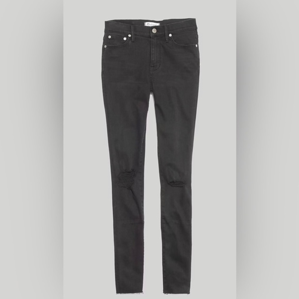 Madewell Petite 9” Mid Rise Skinny Jeans in Black Sea - Picture 4 of 7